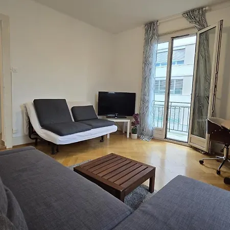 Jolie F2 Apartment