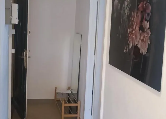 Jolie F2 Apartment *